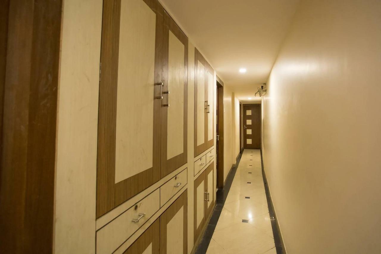 Hotel Grace Inn Mumbai Bagian luar foto